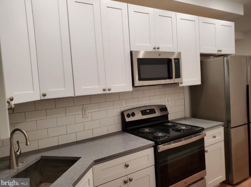 1834 Bouvier St, Philadelphia PA  19121-3306 exterior