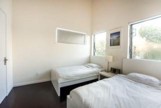 4122 Alla Rd, Los Angeles CA  90066-5702 exterior