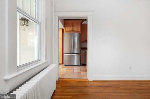 16 Masonic View Ave, Alexandria VA  22301-2204 exterior