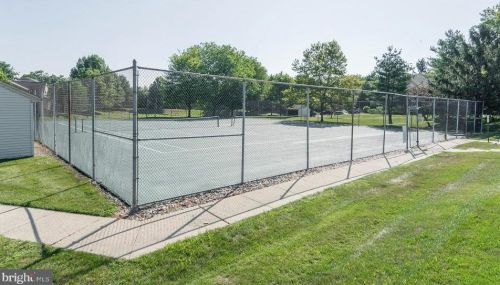 1310 Foxmeadow Dr, Limerick PA 19468-1556 exterior