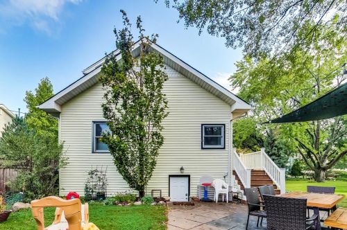 6040 Northcott Ave, Chicago IL 60631-3103 exterior