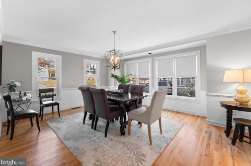 8904 1st Ave, Silver Spring MD 20912-4654 exterior