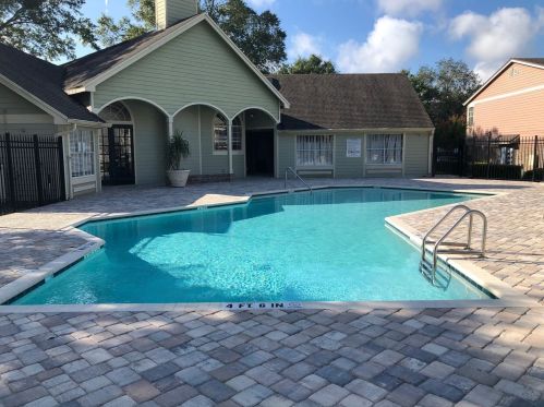 2550 Alafaya Trl, Orlando FL 12107-3607 exterior