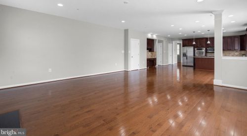 13221 Moonlight Trail Ct, Silver Spring MD 20906-6703 exterior