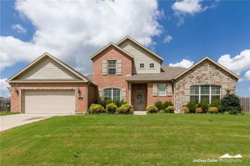 7314 Bellgrove Ave, Springdale, AR 72762-8483