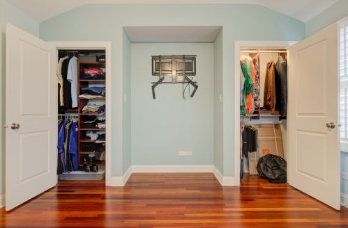 435 37th Pl, Chicago IL 60632-1621 exterior