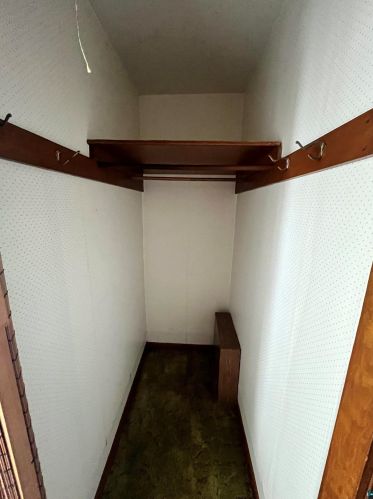 2414 2nd St, Duluth MN 55802-2013 exterior