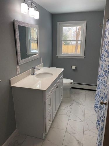 50 Colvintown Rd, Coventry RI 02816-8564 exterior