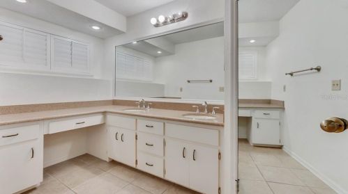 7937 Bayside Vw Dr, Orlando FL 32819-7237 exterior