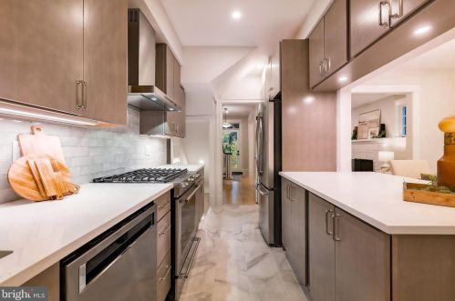 3116 Rodman St, Washington DC 20008-3117 exterior