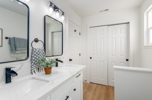 407 Wool St, Folsom CA 95630-2556 exterior