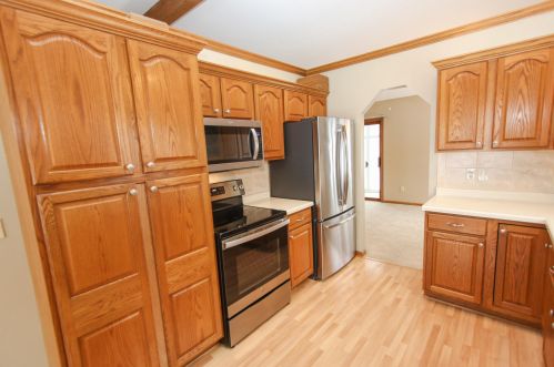 4517 Clayton Crst Ave, Milwaukee WI 53221-3732 exterior