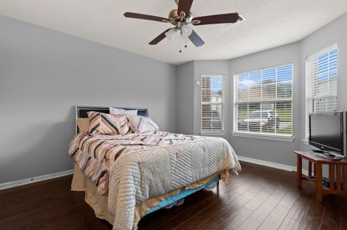 5961 Duren Mdw Dr, Lithonia GA 30058-3592 exterior