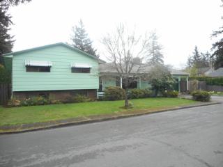 104 164th Ave, Portland OR  97230-5806 exterior