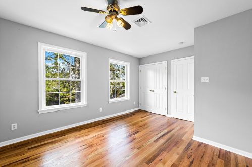 2278 Burroughs Ave, Northfield NJ 08225-1063 exterior