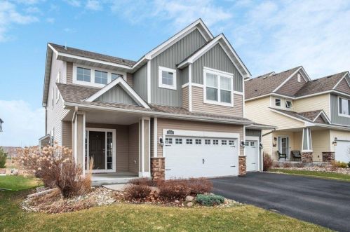 11103 Anvil Curv, Saint Paul, MN 55129-4001