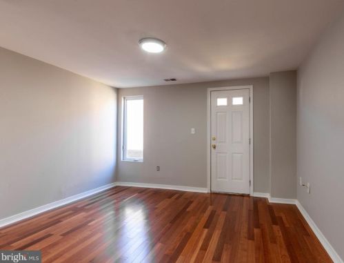 1830 9 St, Philadelphia PA 19148-4529 exterior