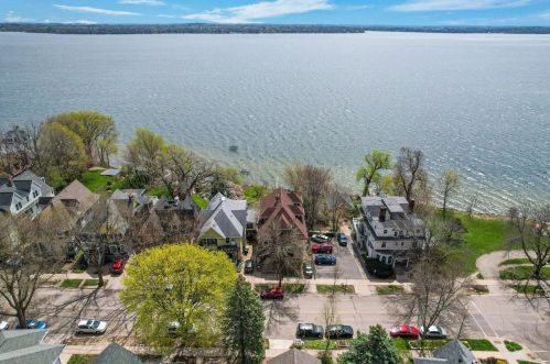 909 Spaight St, Madison WI 53703-4553 exterior