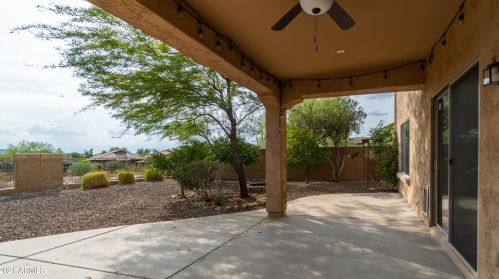 27626 18th Dr, Phoenix AZ  85085-5325 exterior