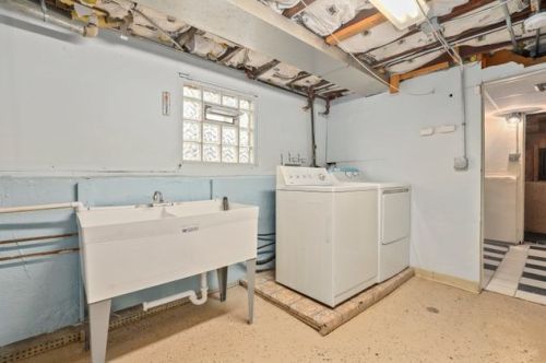 4100 Central Ave, Chicago IL 60639-2934 exterior