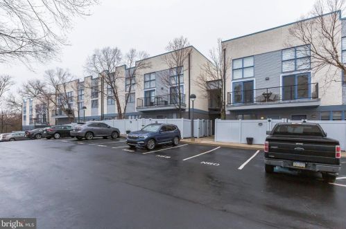 182 Gay St, Philadelphia PA  19128-4800 exterior