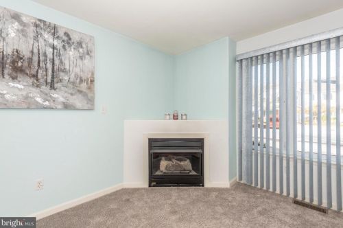 107 Lakeside Dr, Lewes DE 19958-8980 exterior