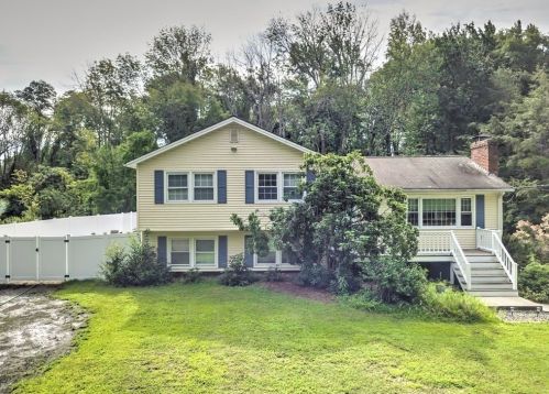 410 Summer St, North Andover, MA 01845-5643