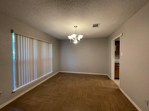 11209 Bluff Canyon Dr, Austin TX  78754-2003 exterior