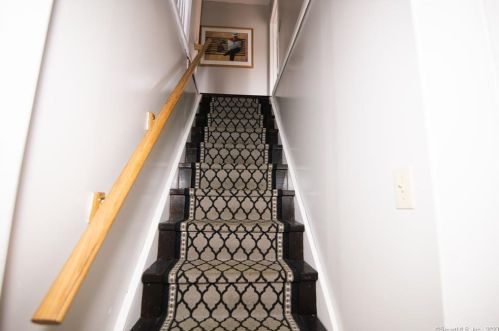 33 Lyman Dr, Torrington CT 06790-4175 exterior