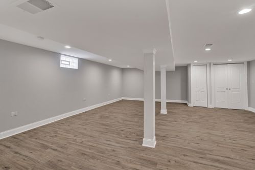 9852 Frst Ave, Chicago IL 60628-1439 exterior