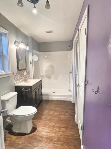 235 Live Oak Ave, Defuniak Springs FL  32435-2338 exterior