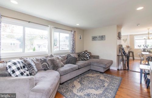 1 Garfield Ave, Manor PA 19036-1210 exterior