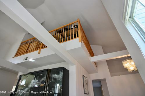 210 Kentucky Way, East Freehold NJ 07728-4657 exterior