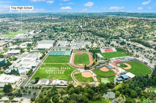 1347 Dana Pl, Fullerton CA  92831-1108 exterior