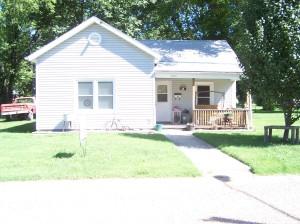 308 Summit St, Napton, MO 65340-2755