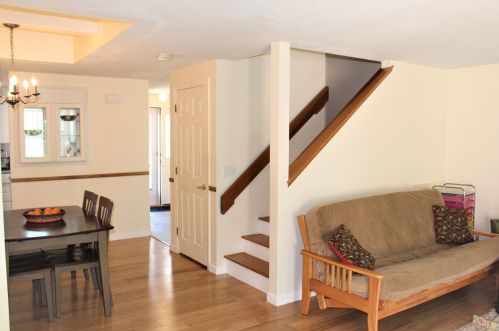 53 Modena Dr, Concord NH 03303-1553 exterior