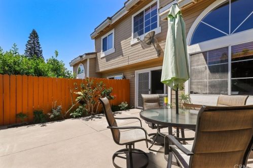 14594 Holt Ave, Tustin CA 92780-2782 exterior