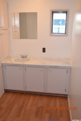 248 Crescentwood Dr, Sandy UT 84070-5730 exterior