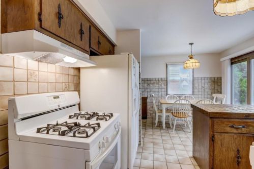 5826 14th St, Milwaukee WI 53221-5001 exterior