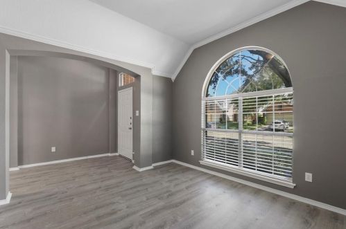 18647 Gibbons Dr, Dallas, TX 75287-4043