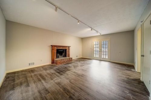 2622 Leeshire Ct, Tucker GA  30084-3023 exterior