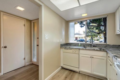 1837 Landess Ave, Milpitas, CA 95035-7054