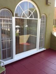 1294 Cloverdale Ave, Los Angeles CA  90019-2840 exterior