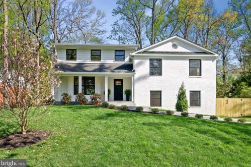 6705 Buttermere Ln, Bethesda MD  20817-1528 exterior