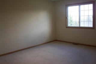 3706 Vermilion Ct, Saint Paul MN  55122-3152 exterior