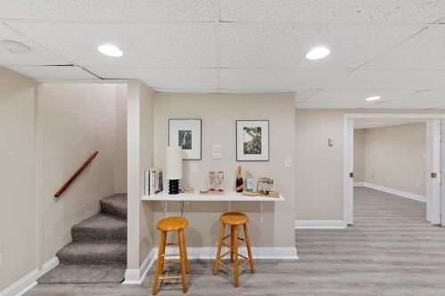 181 Johnny Cake St, North Andover MA 01845-5613 exterior