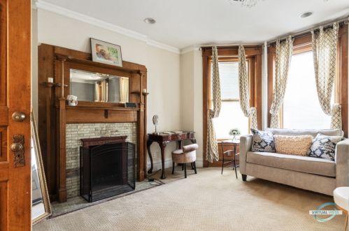 1529 Marquette Rd, Chicago IL 60637-4318 exterior