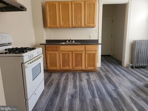 151 Hoffman Ave, Trenton NJ 08618-4007 exterior