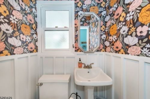 107 Addison Ave, Rockaway NJ 07866-3727 exterior