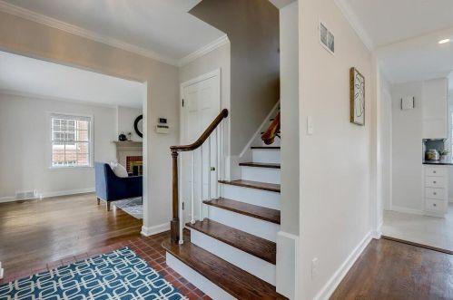 4318 Alpine Ave, Milwaukee WI  53211-1411 exterior